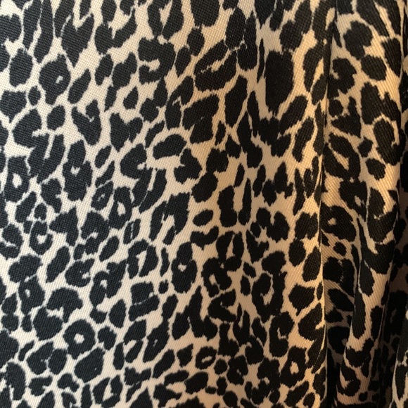 Nicole Miller Studio Leopard Print Long Sleeve Top Size 2X - Picture 4 of 10